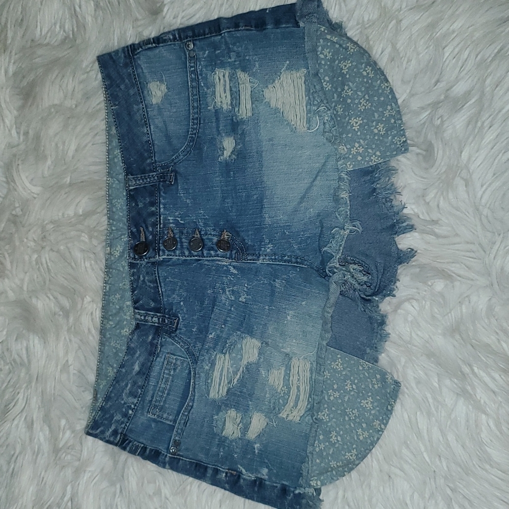 Rewash Ripped Denim Shorts – Button Front, Floral Lining, Size 13 (Juniors)